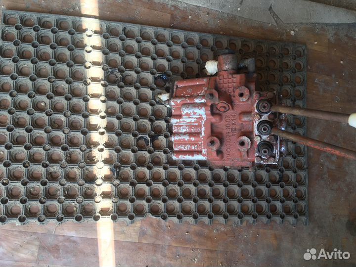 Гидрораспределитель р 80 -3/3-444 СССР