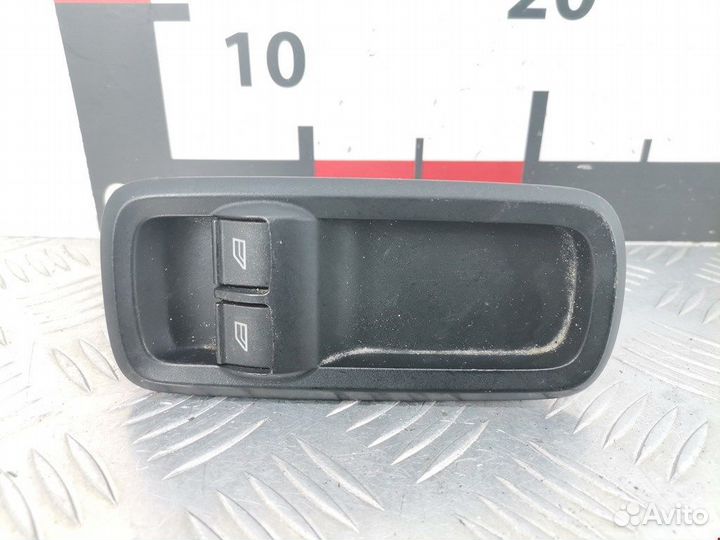 Блок для Ford Fiesta 6