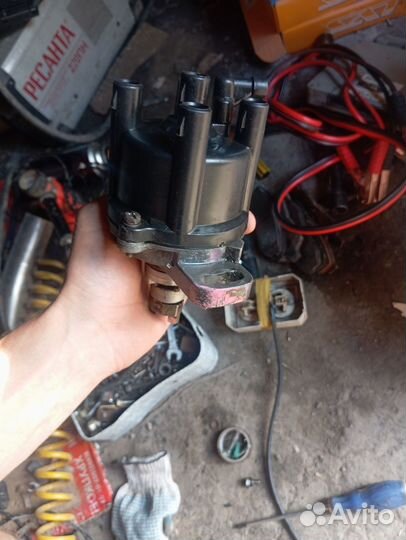 Трамблер 3-4s fe