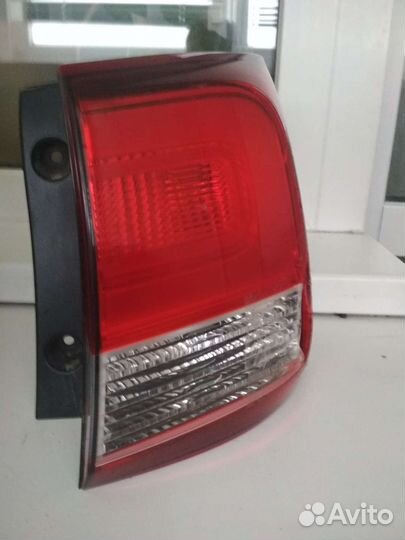 Фанарь задний правый кия соренто 2й рейсталинг