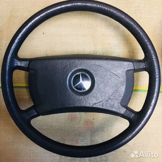 Руль Mercedes w123 w126