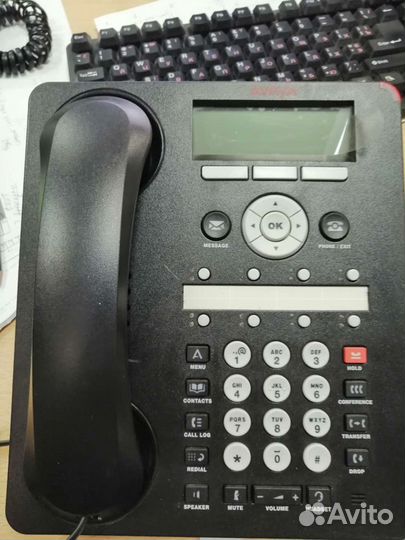 Телефон avaya