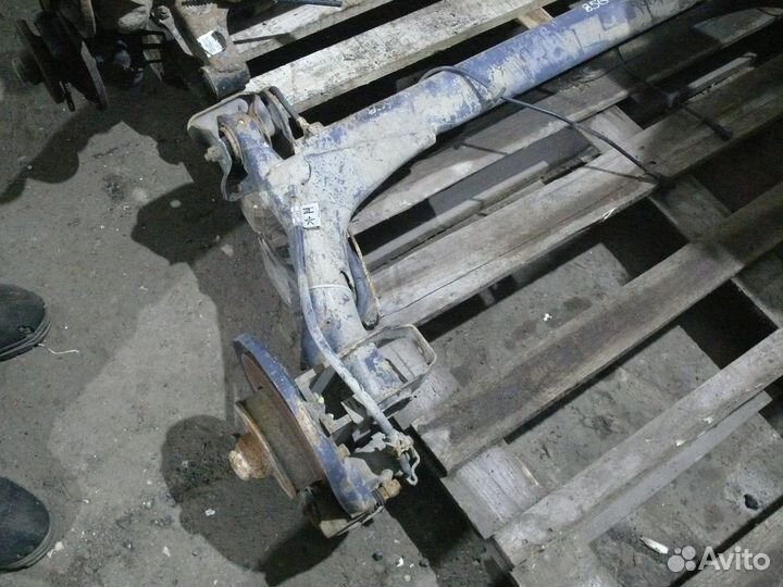 Задняя балка Volkswagen Golf 3 III