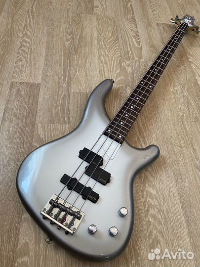 Бас гитара Greco. Япония