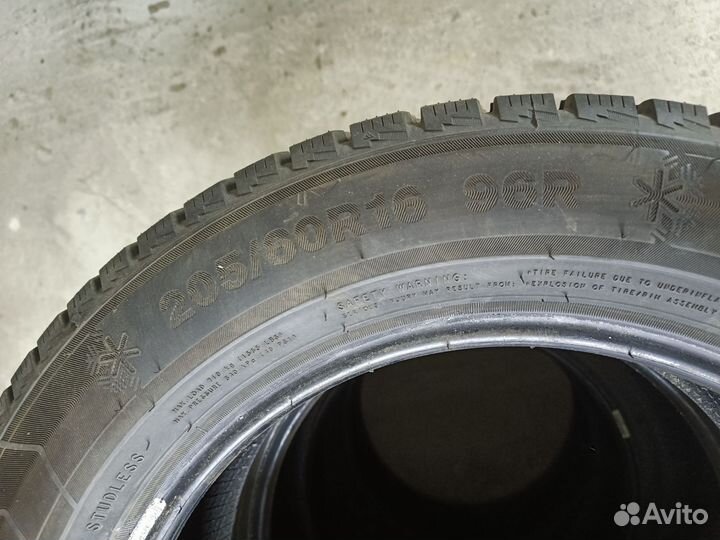 Triangle Snowlink TWT02 205/60 R16 96R