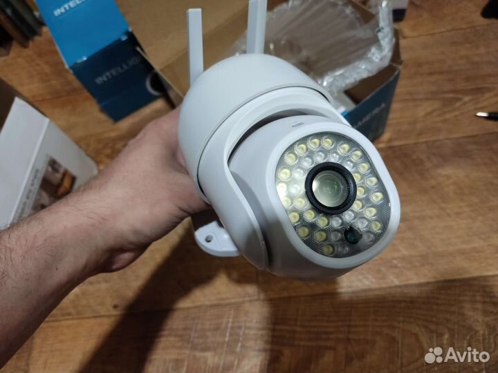 Уличная и внутренняя поворотная IP Wi-Fi камера