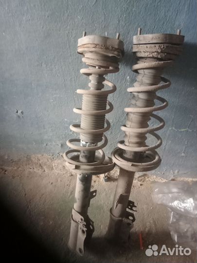 Стойки аммортизаторов