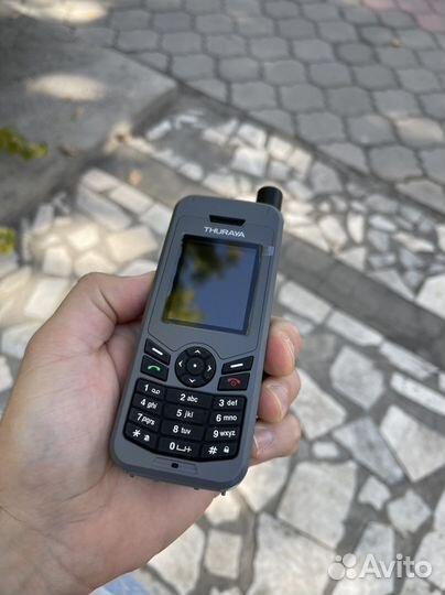 Спутниковые телефоны Thuraya XT-lite