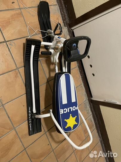 Детский снегокат со спинкой