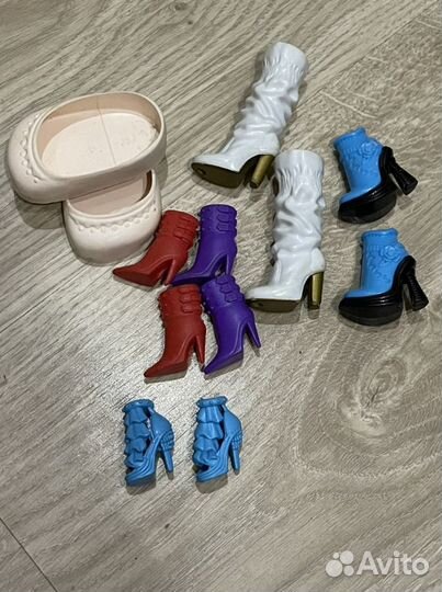 Туфли лот (есть непарные)сумки монстер хай барби