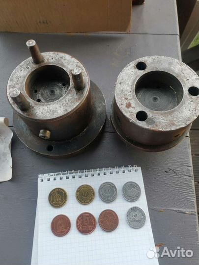 Станок для чеканки сувенирных монет