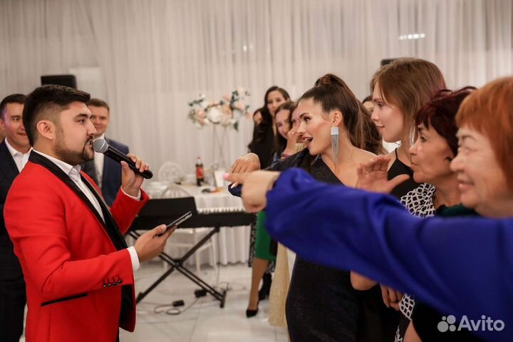 Ведущий/Певец Радмир Хасанов