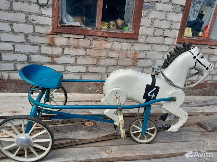 Педальный конь СССР