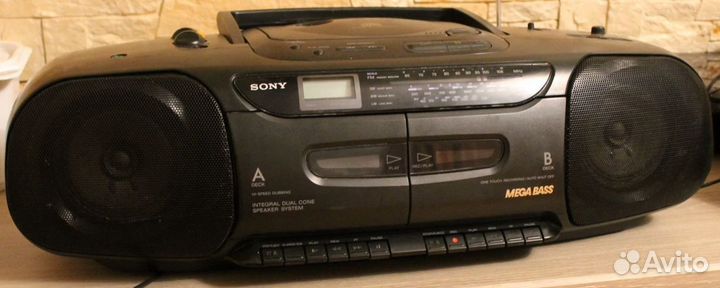 Двухкассетная магнитола с CD плеером sony CFD-110L