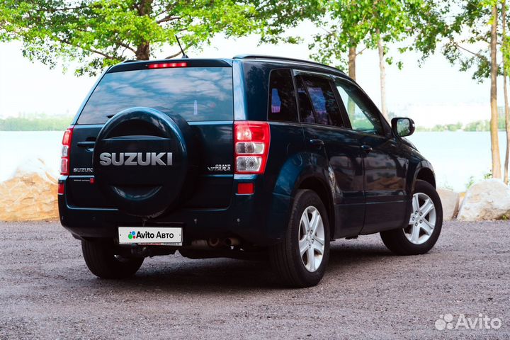 Suzuki Grand Vitara 2.4 МТ, 2009, 250 000 км