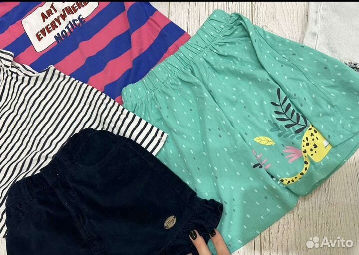 Пакет вещей на девочку 122 и кроксы