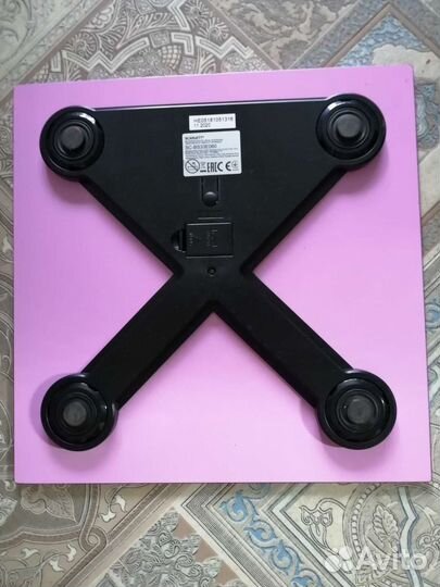 Весы напольные Marta