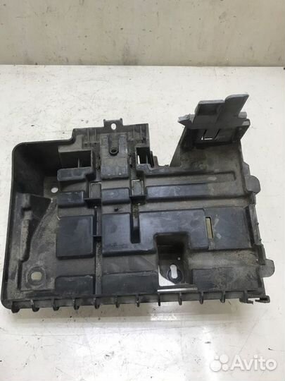 Полка аккумулятора Opel Meriva A