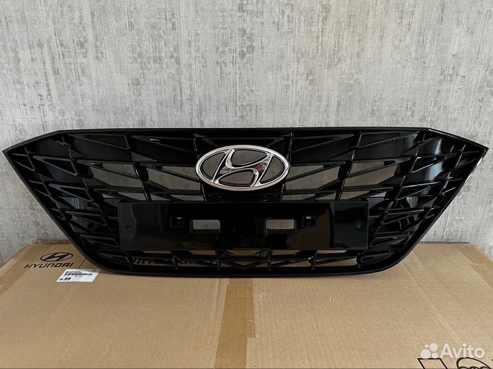 Решетка радиатора Hyundai Solaris 2020-2022