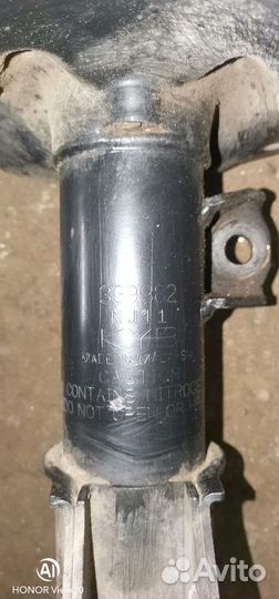 Стойка передняя в сборе Chevrolet Cruze 1.8