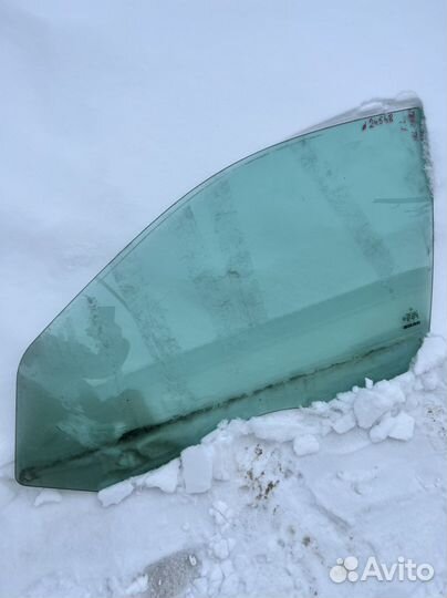 Стекла передние w211