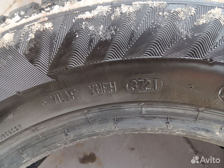 Triangle IceLink Trin PS01 215/65 R16