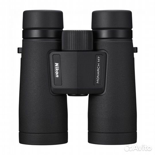 Бинокль Nikon Monarch M7 10x42