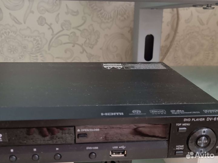 Dvd плеер +диски