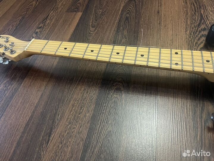 Электро гитара