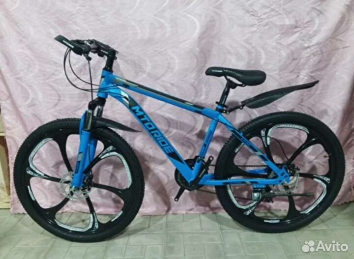 Новый велосипед на дисках, модели разные