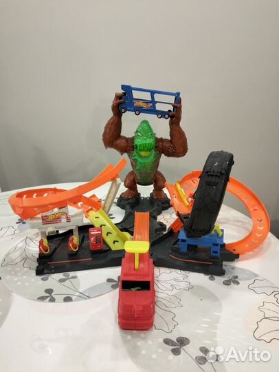 Трек хот вилс горилла