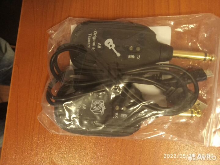 Беспроводной аудио передатчик для электрогитары