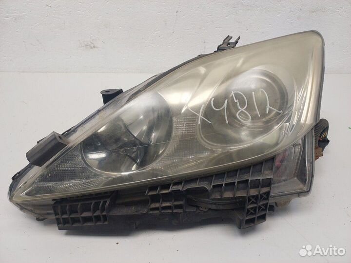 Фара (передняя) Lexus IS, 2006