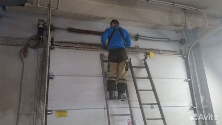 Ремонт ворот (Шлагбаумов, рольставней)