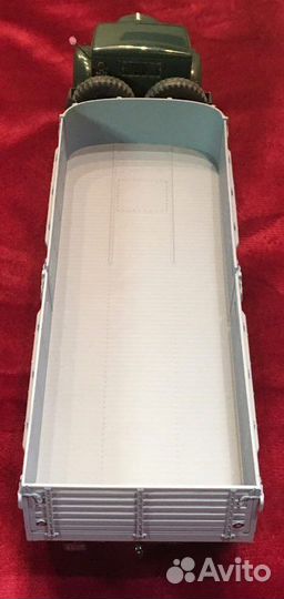 SSM - маз 200В с полуприцепом маз-5215