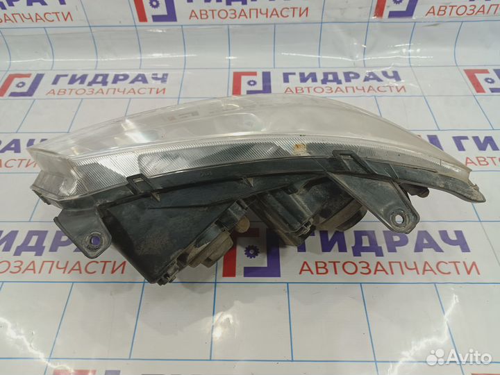 Фара правая Geely Emgrand EC7 1067001212