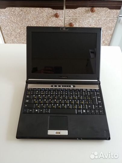 Ноутбук RoverBook Pro