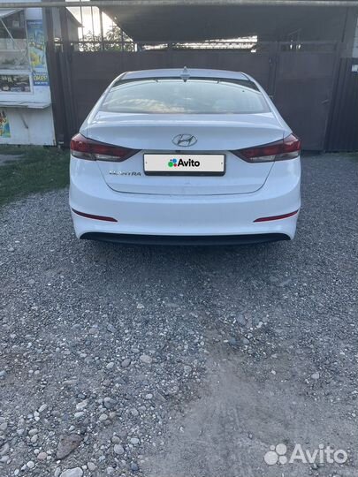 Hyundai Elantra 2.0 AT, 2018, 77 000 км