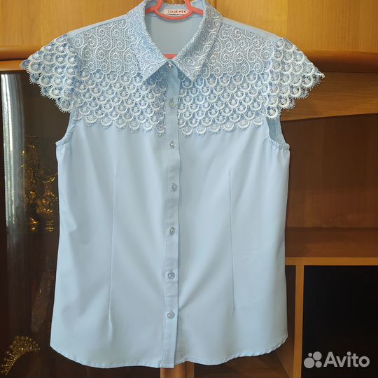 Блузки для школы и юбка 152-158 в отличном состоя