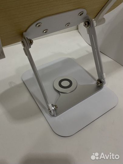 Подставка для книг