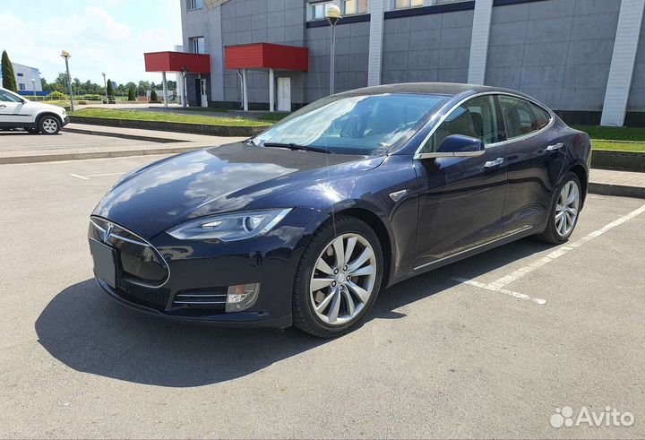 Tesla Model S AT, 2014, 163 656 км