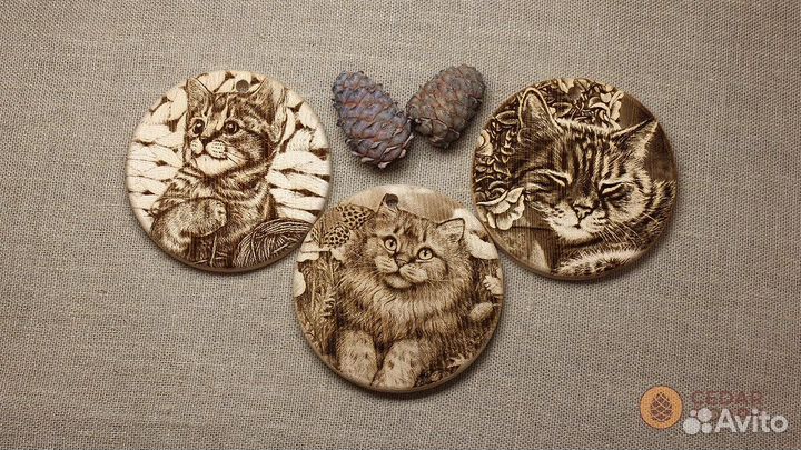 Набор разделочных досок из дерева с рисунком