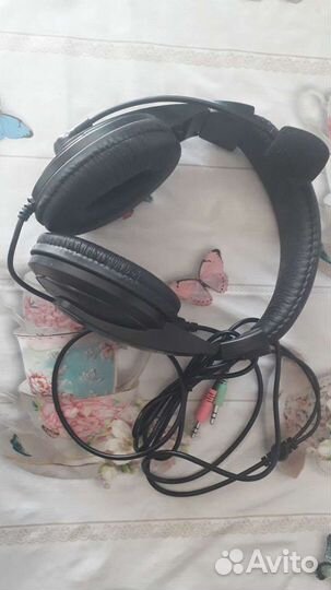 Наушники проводные с микрофоном