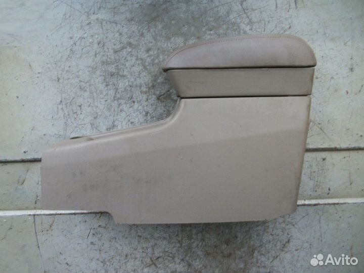 Подлокотник Чери Фора 2006 2010