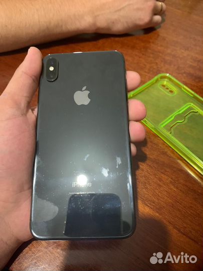 Телефон iPhone xs max512