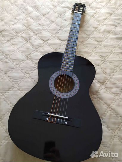 Гитара классическая для начинающих