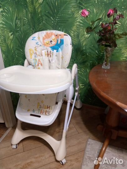 Стульчик для кормления