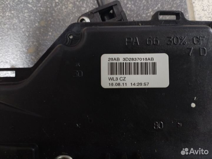 Замок двери передний левый правый