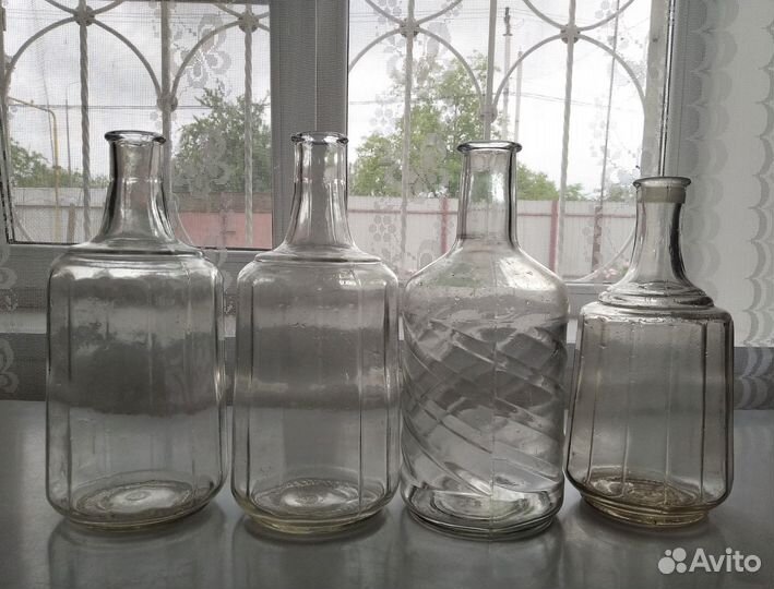 Кувшины и графины