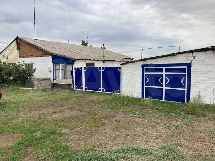 4-к. квартира, 82 м², 1/1 эт.